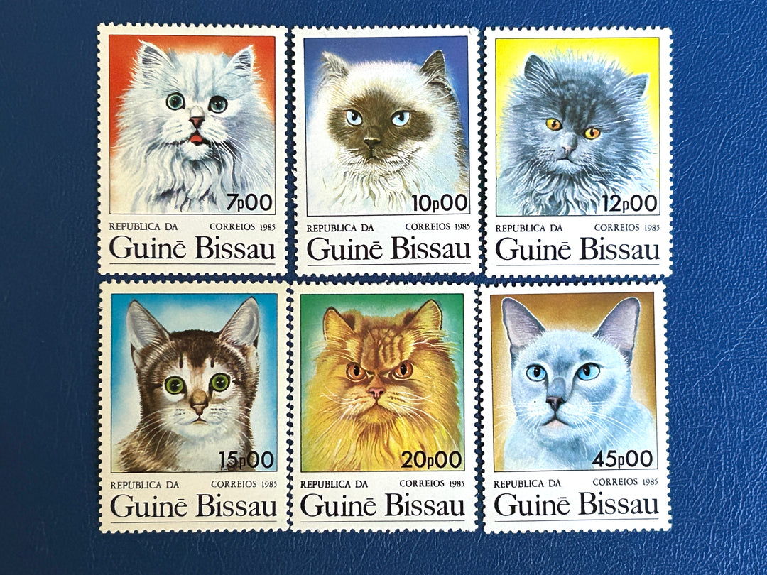 Guinea-Bissau - 1985 - Cats - MNH** (partial)