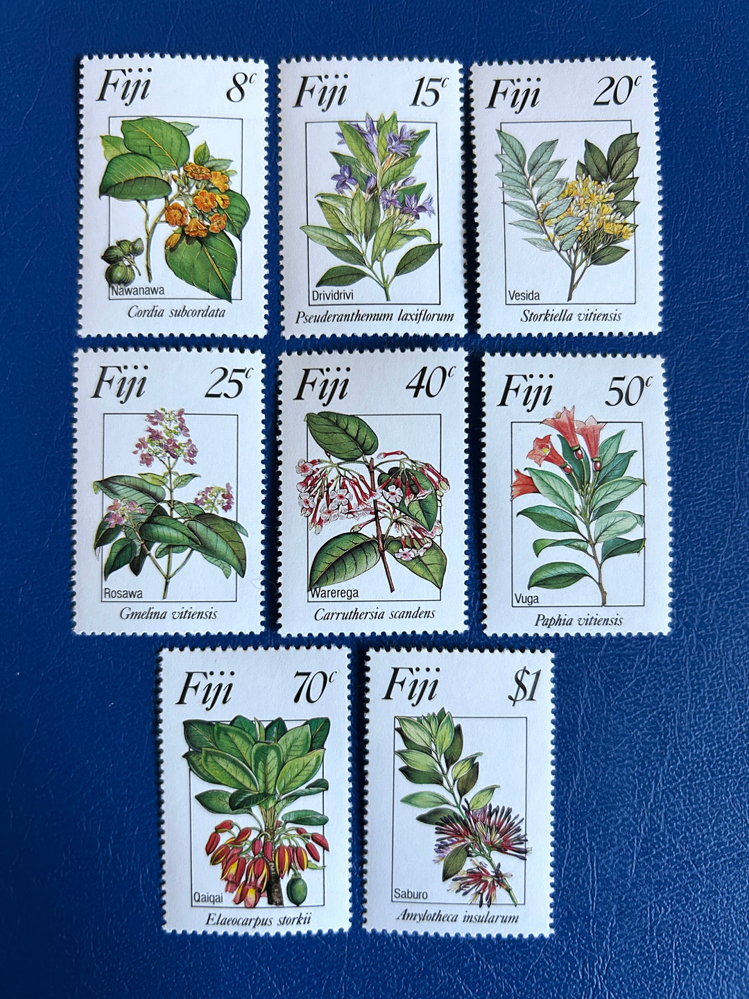 Fiji - 1983 - Flowers - MNH**