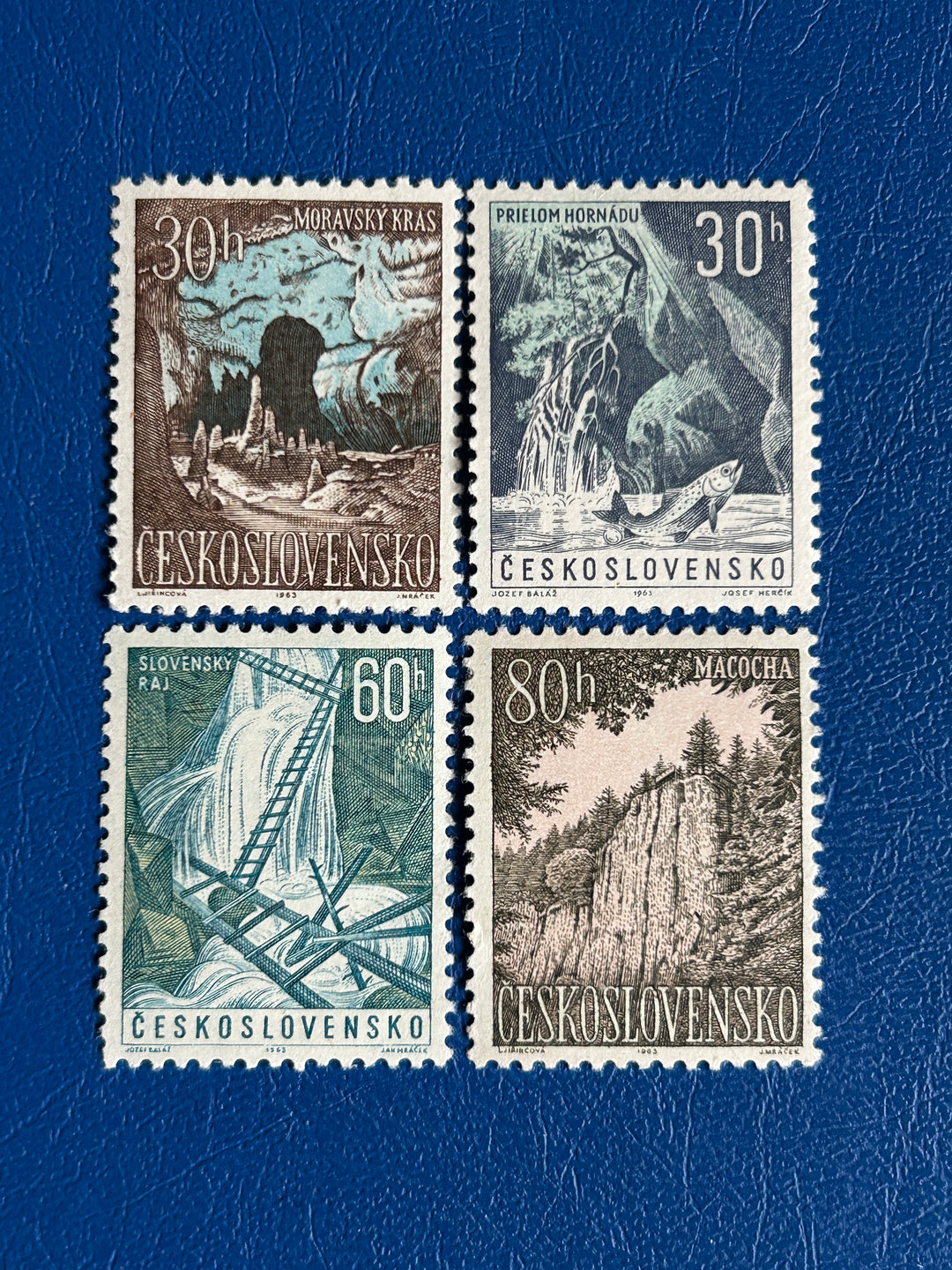 Czechoslovakia -1963 - Natural Areas - MNH** w/ 1 hinged