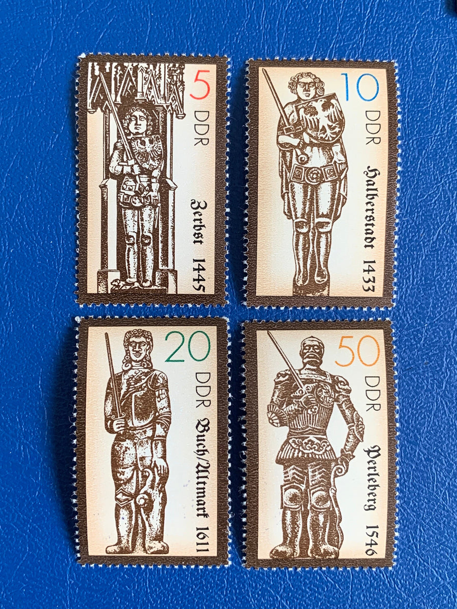 Germany (DDR) - Original Vintage Postage Stamps- 1989 Historical Monuments - Pillars Roland - for the collector, artist or crafter