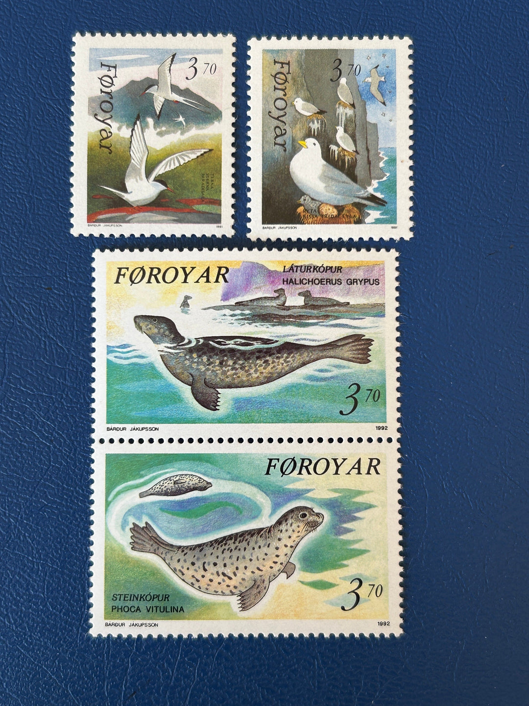 Faroe Islands- Original Vintage Postage Stamps- 1991/92 - Gulls & Seals - for the collector, artist or crafter