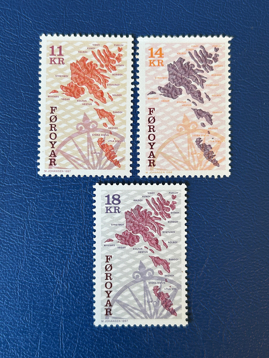 Faroe Islands- Original Vintage Postage Stamps- 1995 - Maps - for the collector, artist or crafter