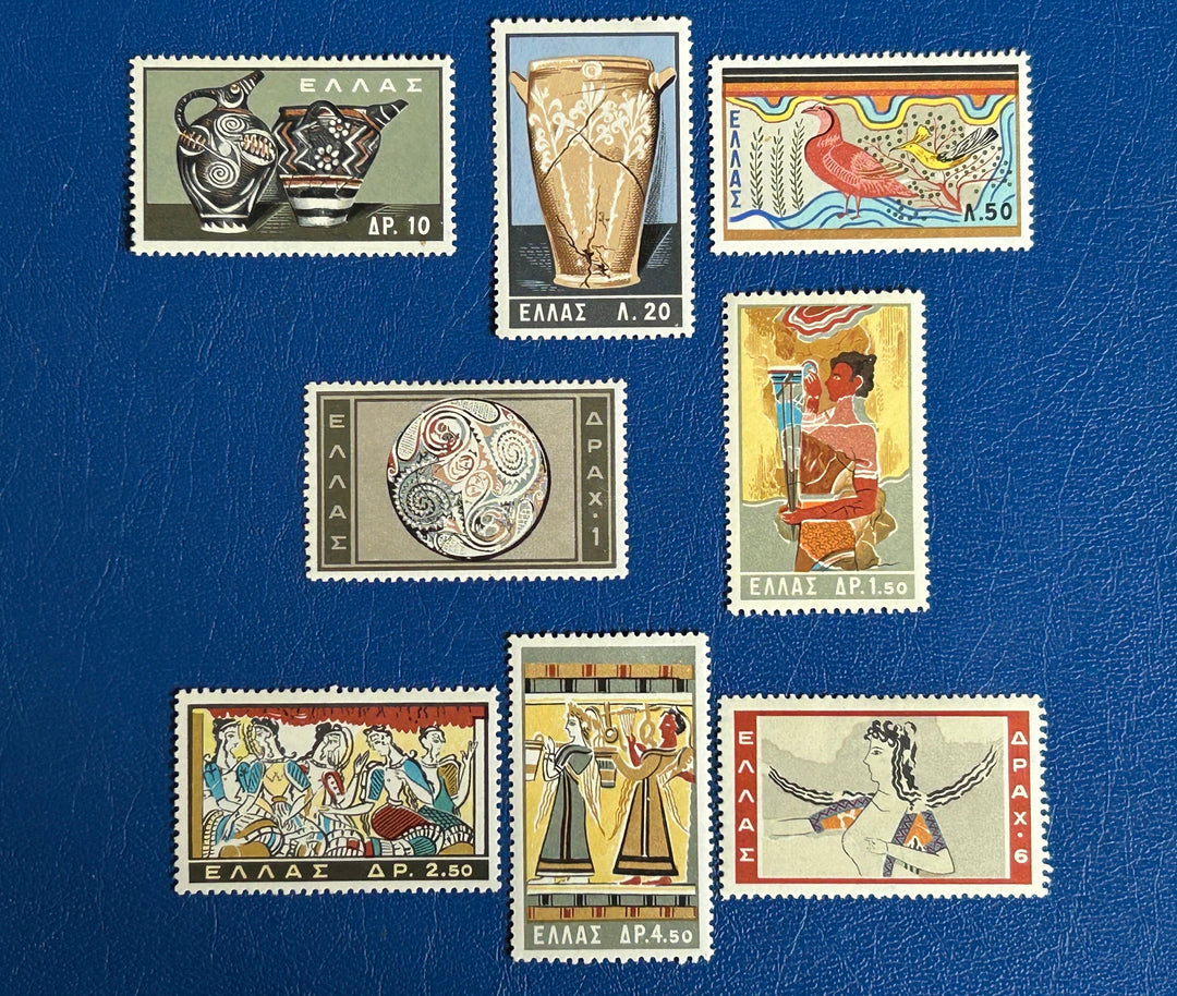 Greece - Original Vintage Postage Stamps- 1961 - Minoan Art - for the collector, artist or crafter