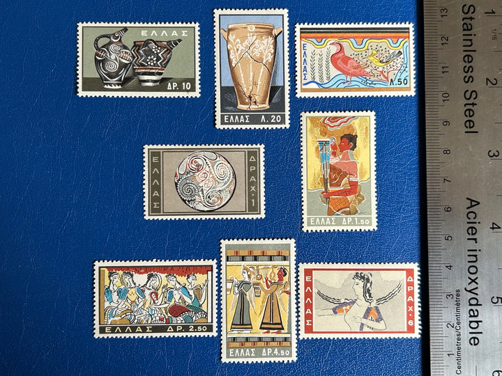 Greece - Original Vintage Postage Stamps- 1961 - Minoan Art - for the collector, artist or crafter