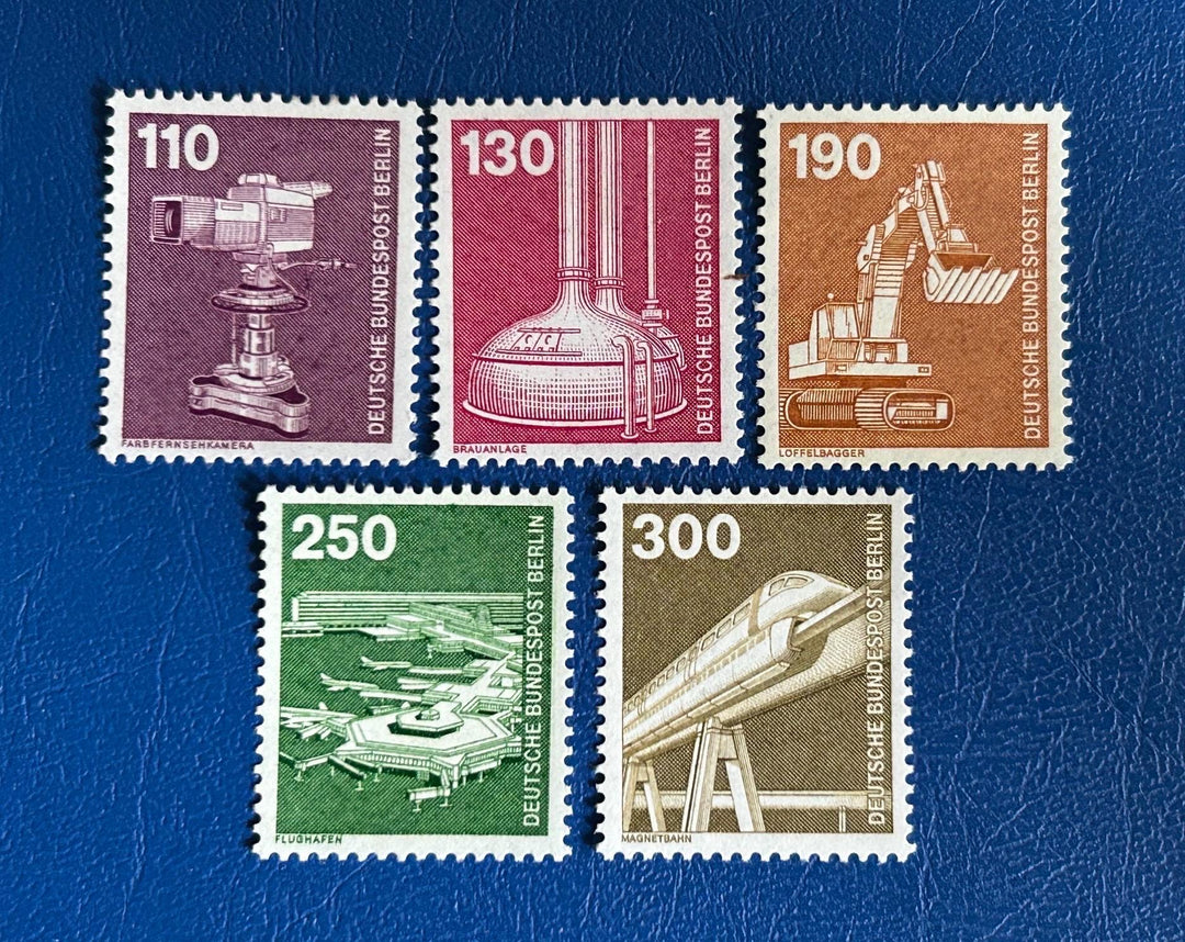 Germany (Berlin) - Original Vintage Postage Stamps - 1982 - Industry & Technology - for the collector, artist or crafter