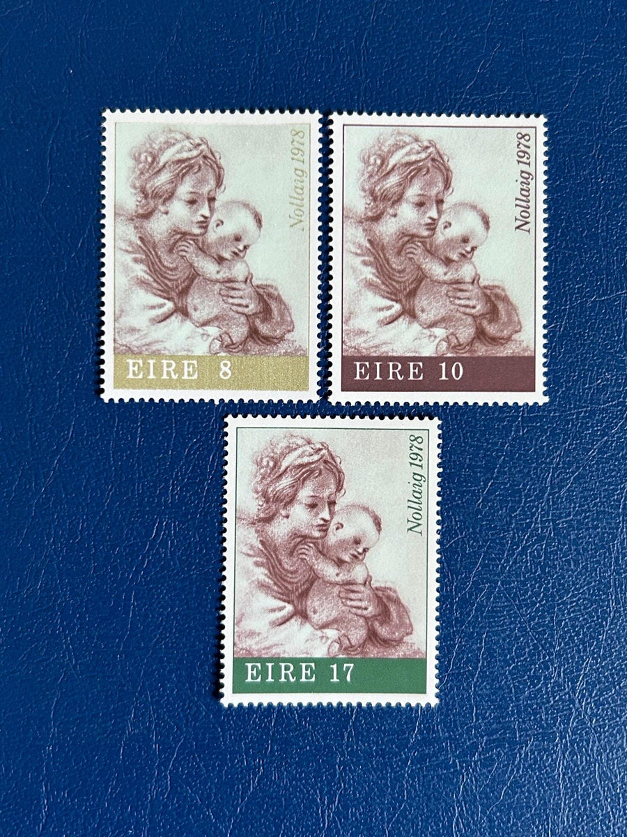 Ireland - Original Vintage Postage Stamps -1978 - Mother & Child - for the collector, artist or crafter