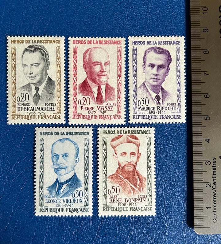 France - Original Vintage Postage Stamps- 1960 - Heroes of the Resistance - for the collector, artist or crafter