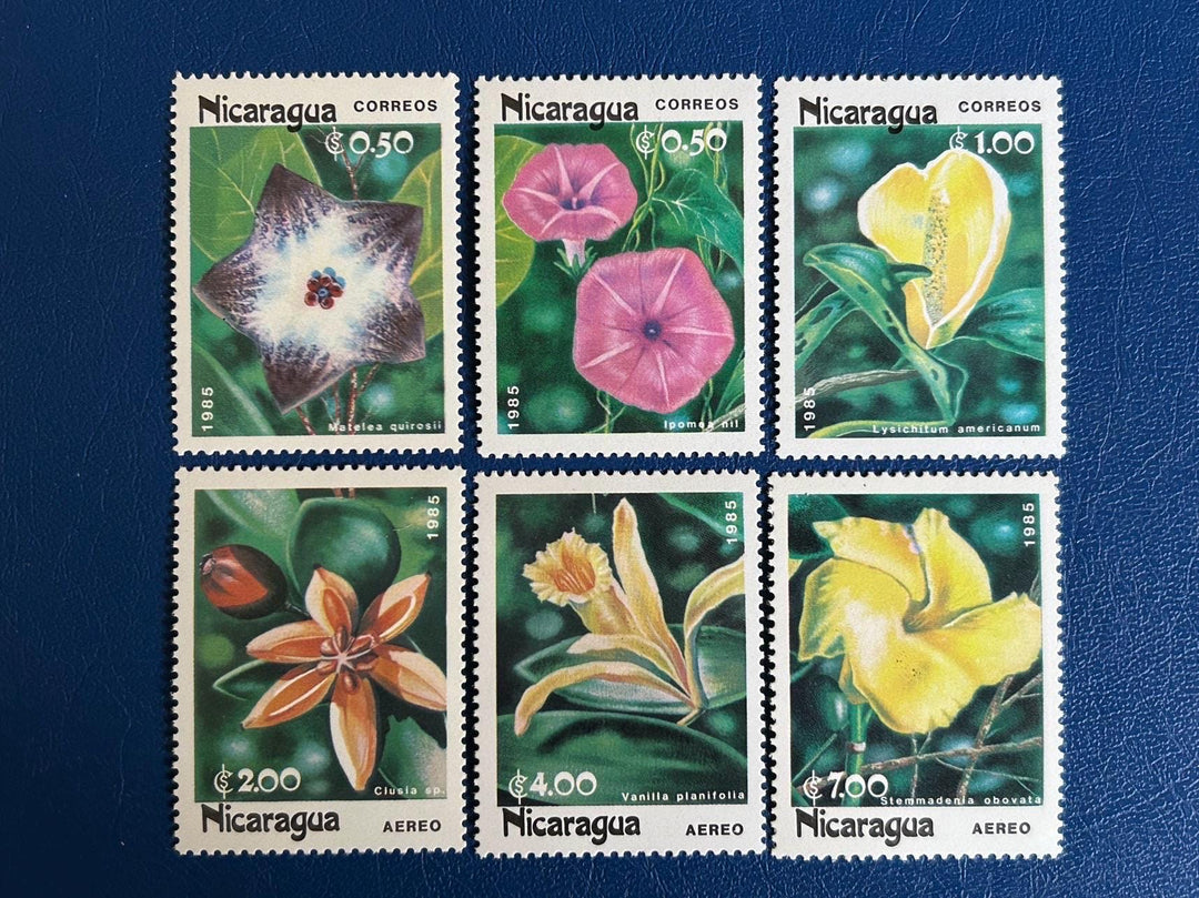 Nicaragua - Original Vintage Postage Stamps- 1985 - Flowers - for the collector, artist or crafter