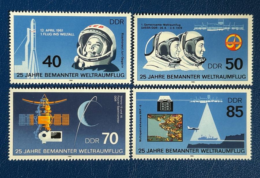 Germany (DDR) - Original Vintage Postage Stamps - 1986 - 25 years Manned Space Flight - for the collector, artist or crafter