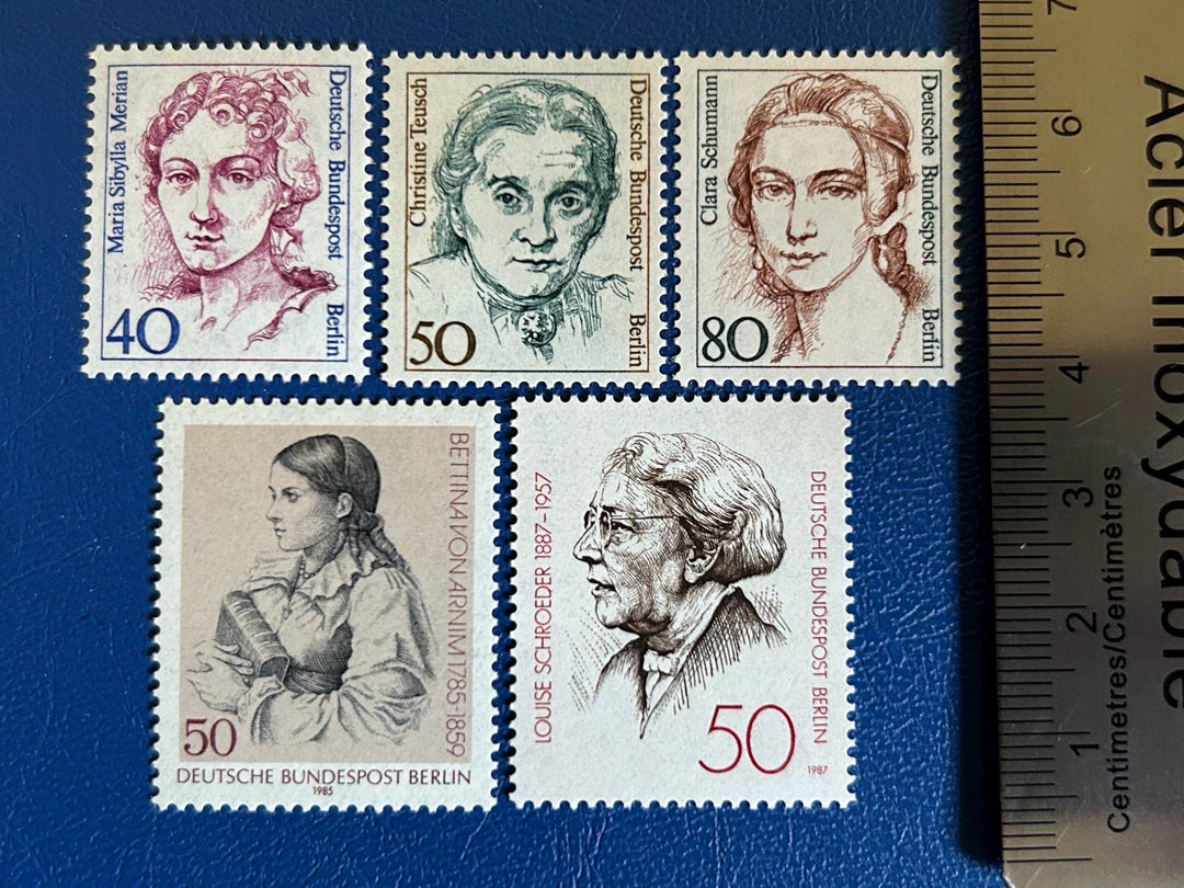 Germany (Berlin) - Original Vintage Postage Stamps - 1986-88 - German Women - collector, artist or crafter