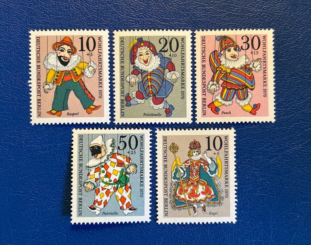 Germany (Berlin) - Original Vintage Postage Stamps - 1970 - Puppets - for the collector, artist or crafter