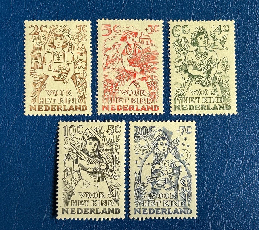 Netherlands - Original Vintage Postage Stamps- 1949 - Children’s Stamps - for the collector, artist , or crafter