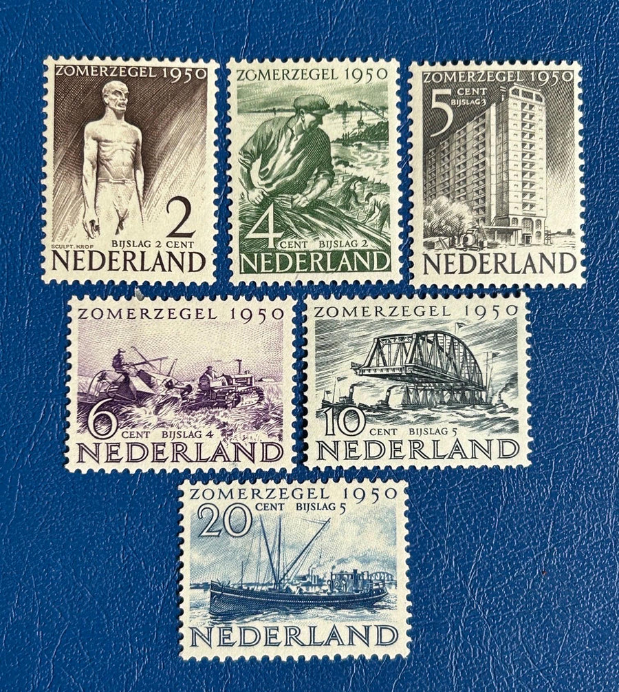 Netherlands - Original Vintage Postage Stamps- 1947 - Summer Stamps -LH - for the collector, artist , or crafter