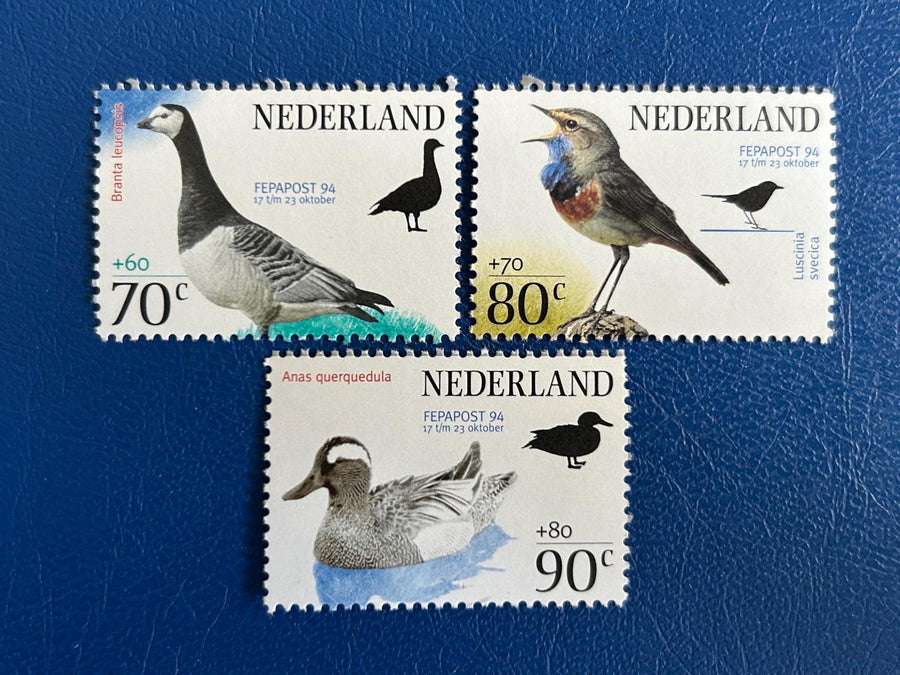 Netherlands - Original Vintage Postage Stamps- 1994 - Birds: International Stamp Ex Hague - for the collector, artist, crafters