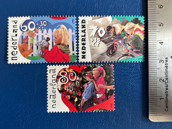 Netherlands - Original Vintage Postage Stamps- 1990/92 - Summer & Children - for the collector, artist, crafters - scrapbooking, decoupage