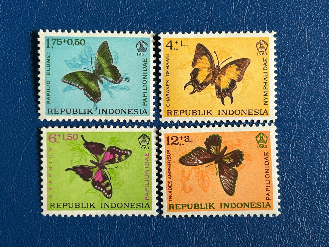 Indonesia - Original Vintage Postage Stamps- 1963 - Butterflies - for the collector, artist or collector - scrapbooks, journals