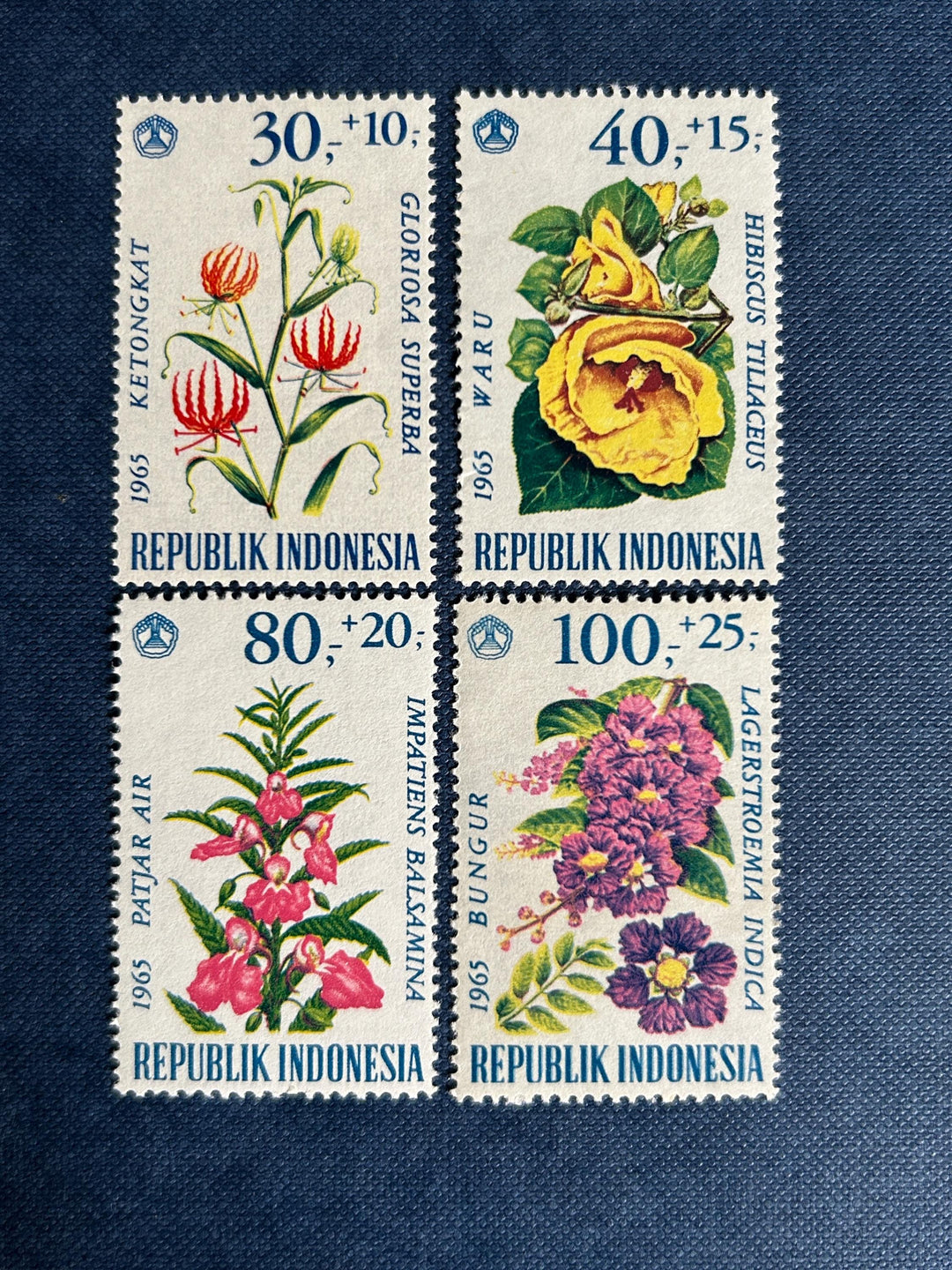 Indonesia - Original Vintage Postage Stamps- 1963 - Flowers - for the collector, artist or collector - scrapbooks, journals