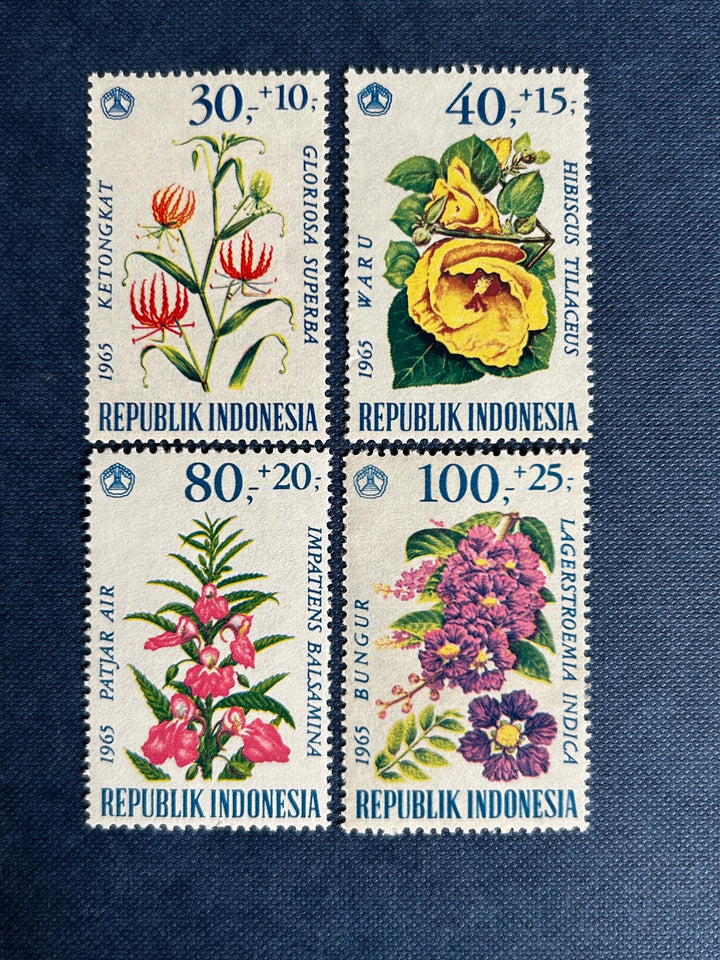 Indonesia - Original Vintage Postage Stamps- 1963 - Flowers - for the collector, artist or collector - scrapbooks, journals