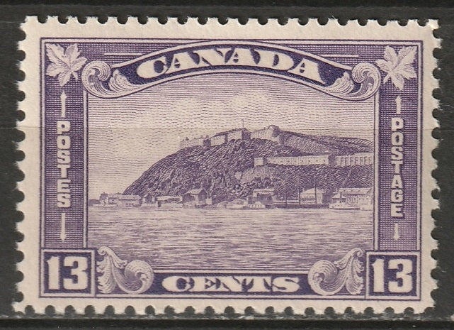 Canada 1932 Sc 201 MNH** minor mark on gum