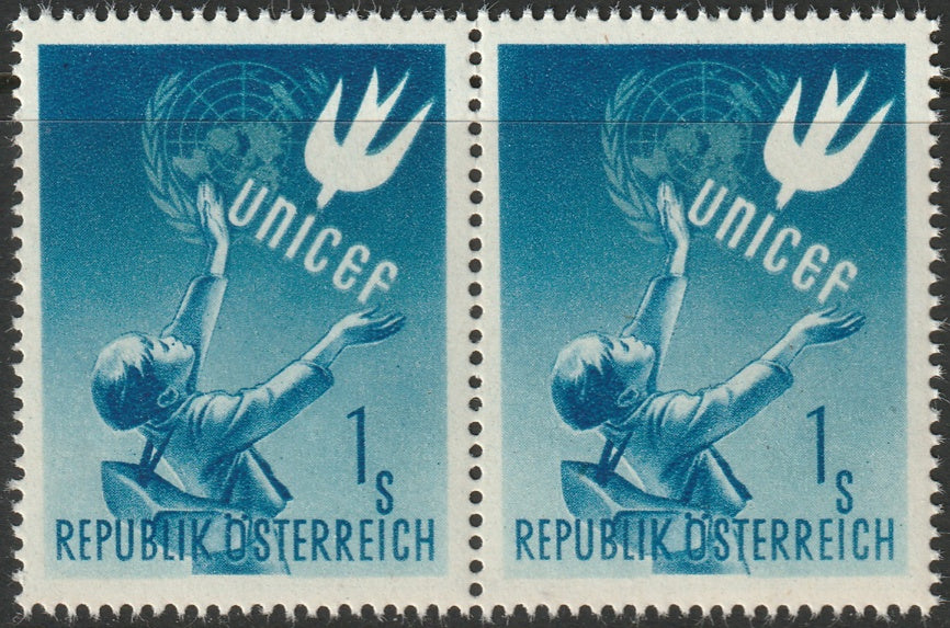 Austria 1949 Sc 559 pair MNH**