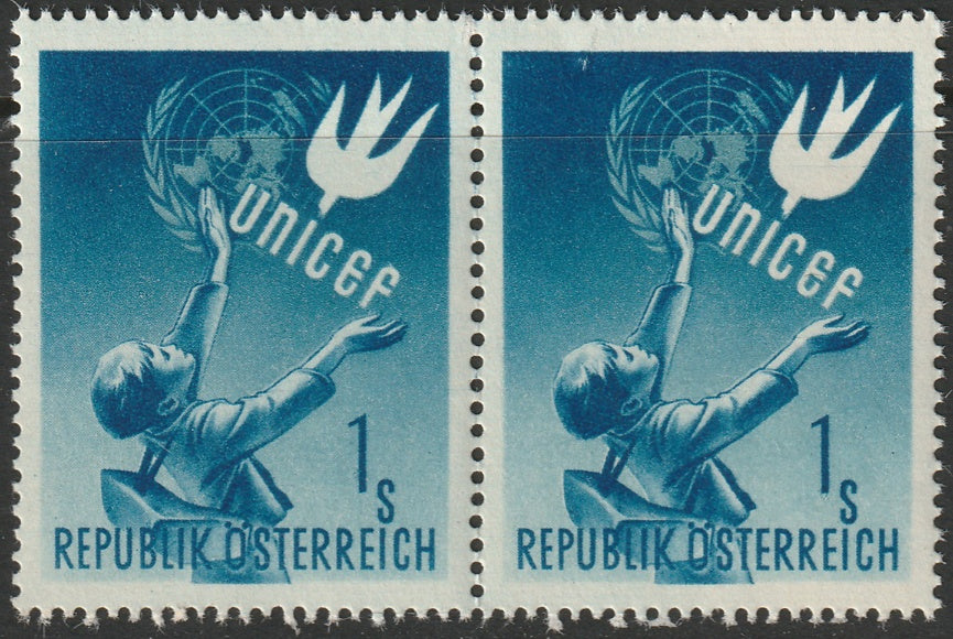 Austria 1949 Sc 559 pair MNH**