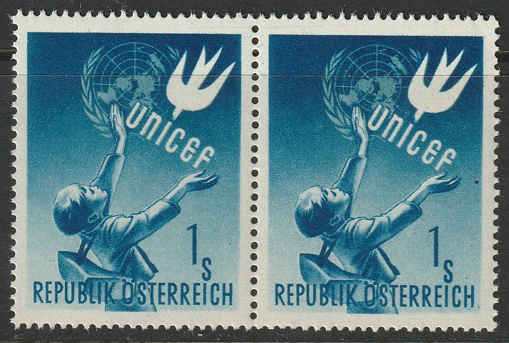 Austria 1949 Sc 559 pair MNH**