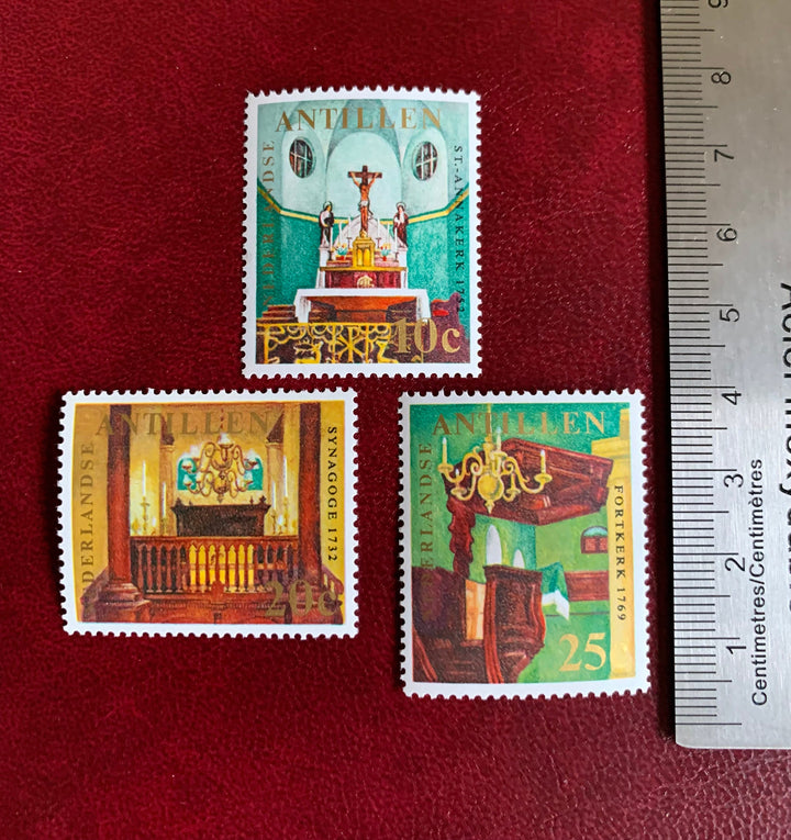 Netherlands Antilles- Original Vintage Postage  1970 Places of Worship