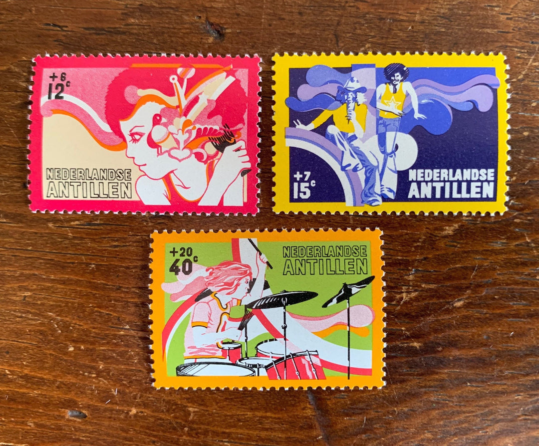 Netherlands Antilles- Original Vintage Postage Stamps - 1974 Social and Cultural Care