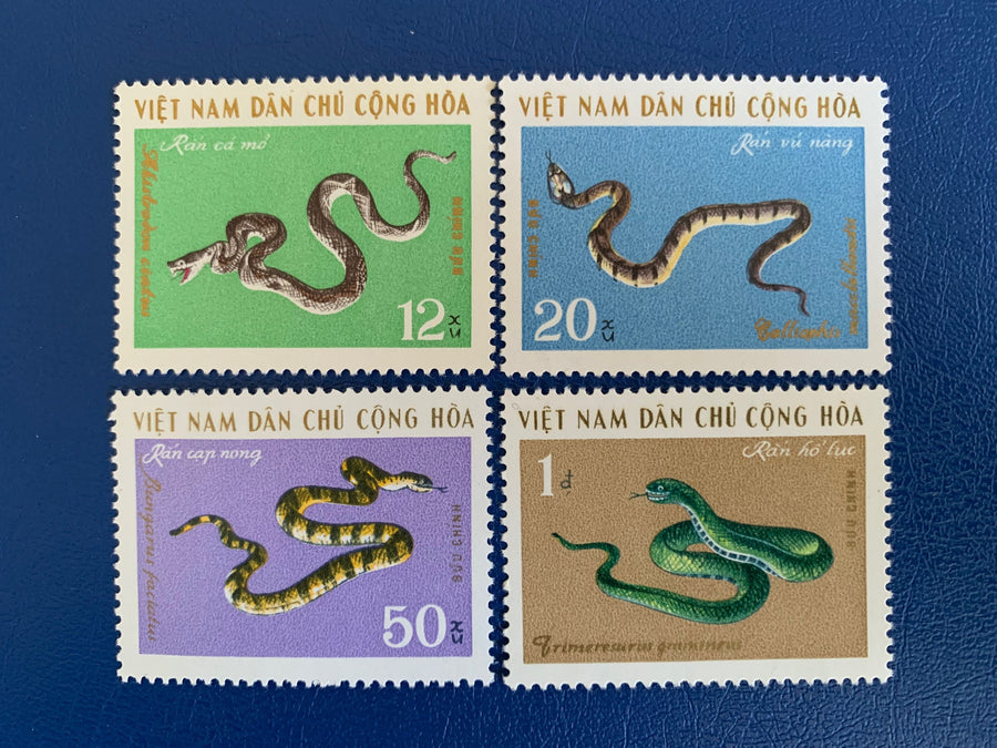 Vietnam- Original Vintage Postage Stamps- 1970 Snakes