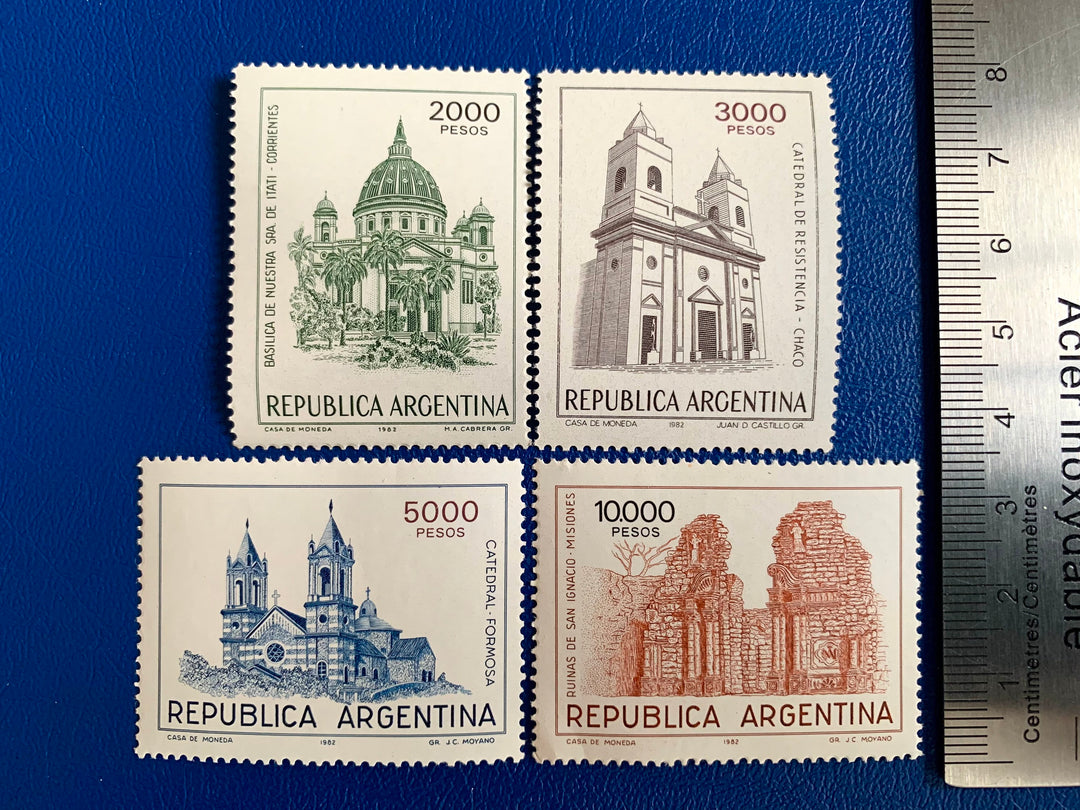 Argentina - Original Vintage Postage Stamps- 1982 Churches & Cathedrals - for the collector, artist or crafter