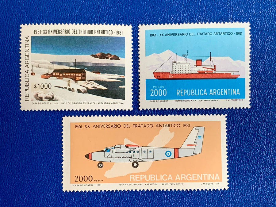 Argentina - Original Vintage Postage Stamps- 1981 Argentine Antarctic - for the collector, artist or crafter