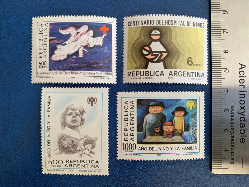 Argentina - Original Vintage Postage Stamps- 1975-80 Health, Children & Families - for the collector, artist or crafter