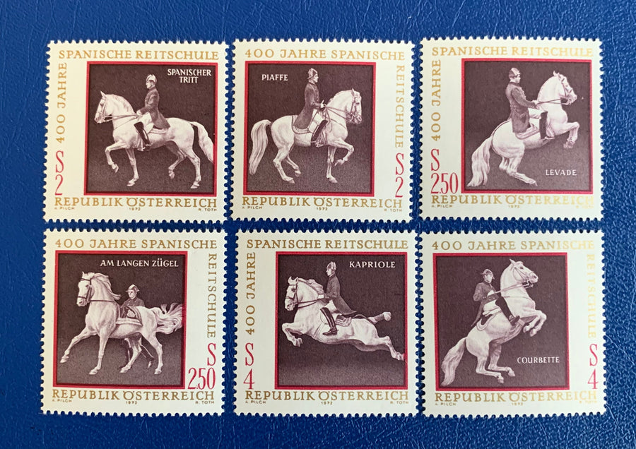 Austria - Original Vintage Postage Stamps - 1972 Spanish Horse riding School - for the collector, artist or crafter - scrapbooks, decoupage