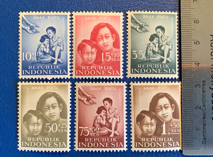 Thailand - Original Vintage Postage Stamps- 1958 Orphan Welfare