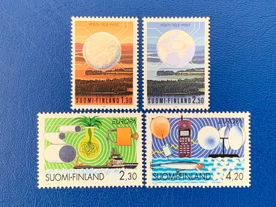 Finland - Original Vintage Postage Stamps- 1990/94- Landscape with Lithographic World Map, Discoveries and Inventions