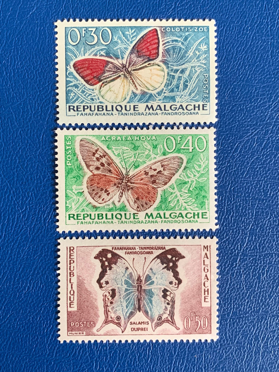 Madagascar - Original Vintage Postage Stamps- 1960 - Butterflies - for the collector, artist or crafter