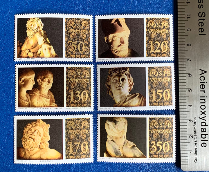 Vatican - Original Vintage Postage Stamps- 1977 - Sculptures - for the collector, artist or crafter