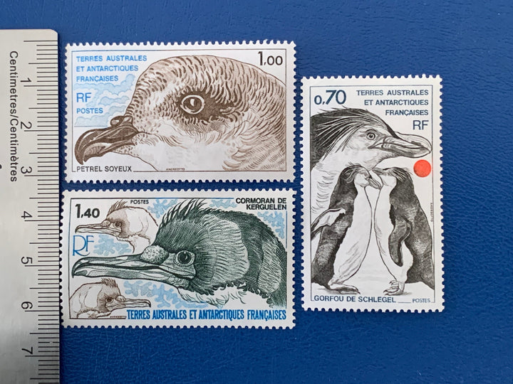 French Southern & Antarctic Territories - Original Vintage Postage Stamps- 1979-85 - Birds