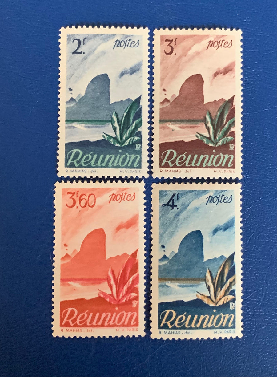 Reunion - Original Vintage Postage Stamps- 1947 - Definitives: Landscape - for the collector, artist or crafter