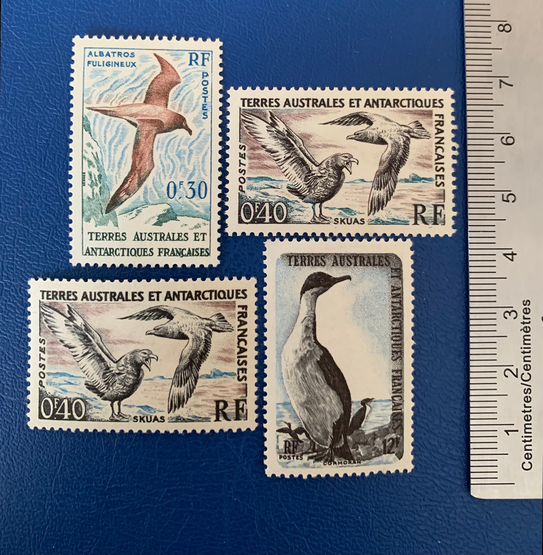 French Southern & Antarctic Territories - Original Vintage Postage Stamps- 1959-60 - Birds