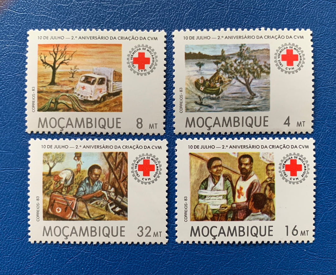 Mozambique - Original Vintage Postage Stamps- 1983 - Red Cross - for the collector, artist or crafter