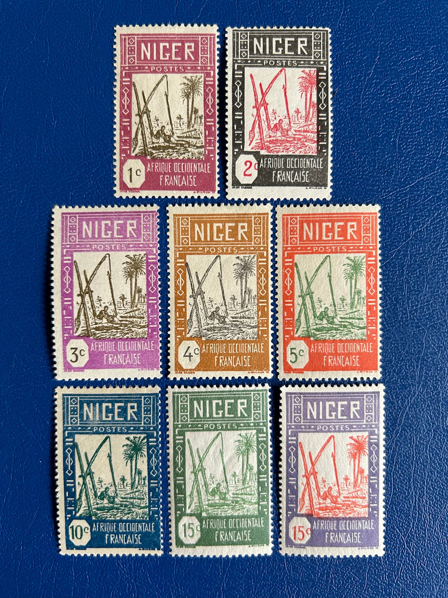 Niger - Original Vintage Postage Stamps- 1926 - Definitives: Drawing Water from Well- for the collector, artist or crafter